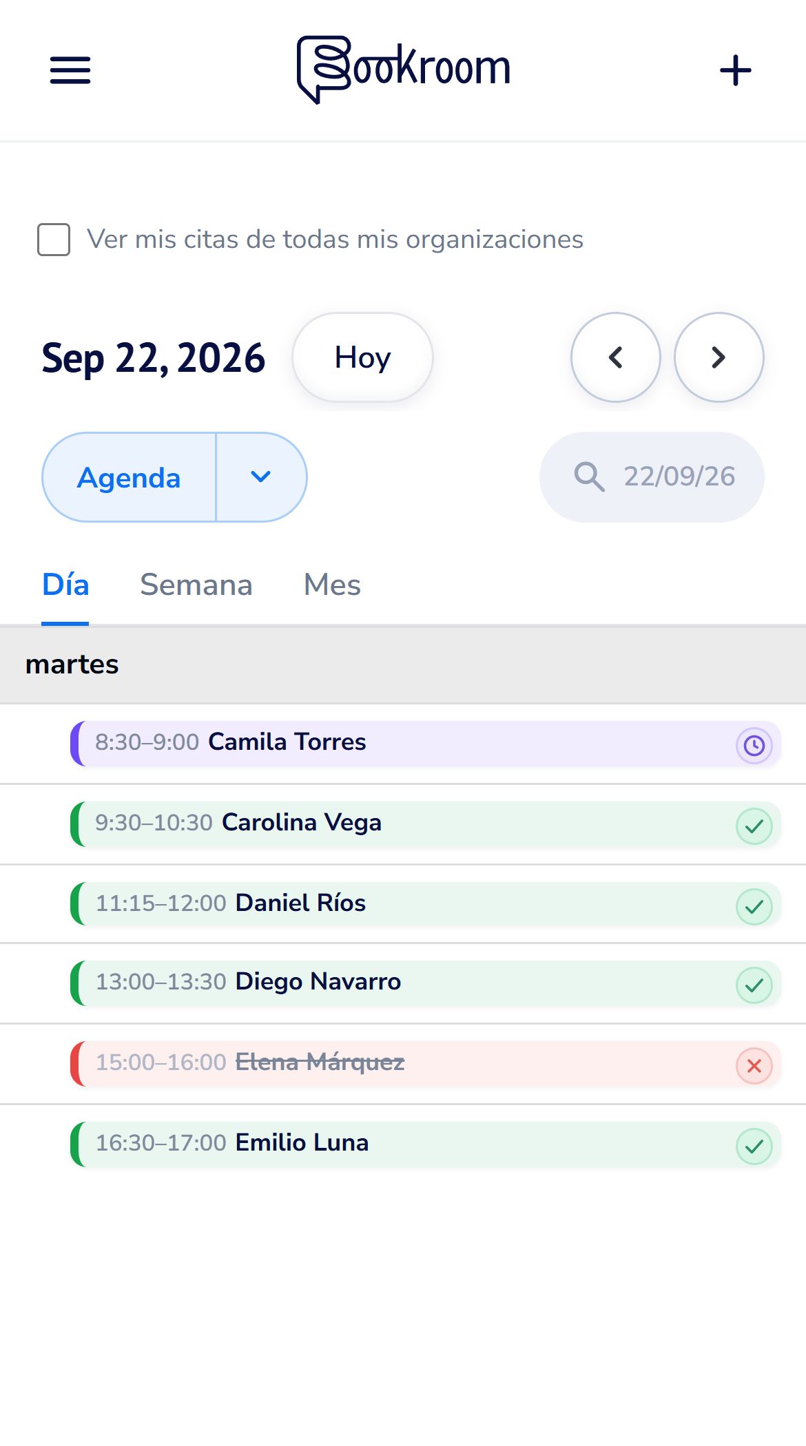 Agenda de Bookroom en celular, con pacientes ficticios