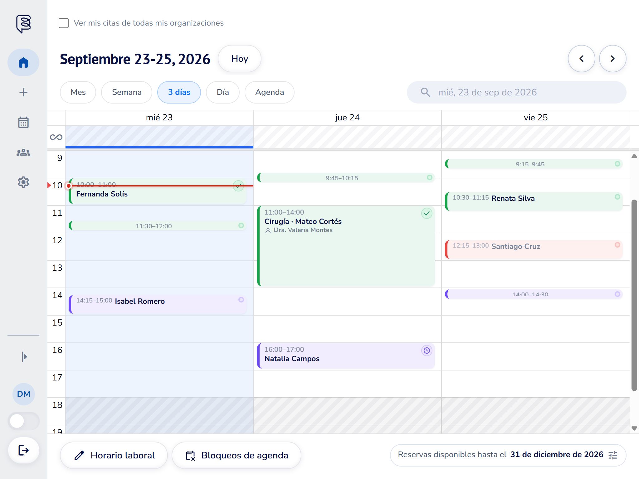 Agenda de Bookroom en tablet, con pacientes ficticios